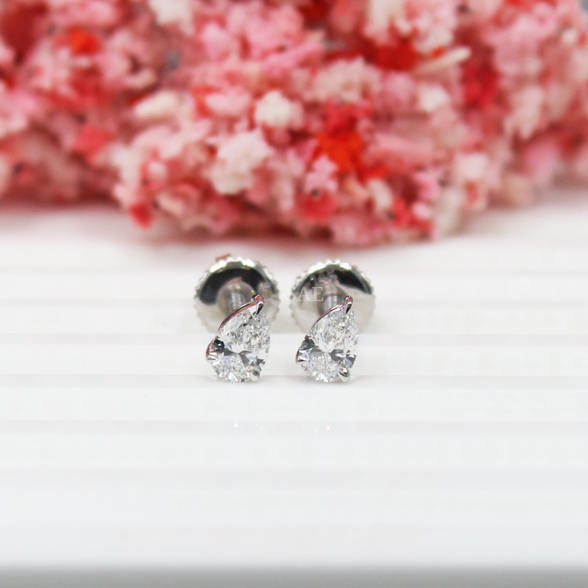 Pear Diamond Stud
Pear Diamond Earring
Classic Pear Stud Earring
Lab Grown Diamond Earring
Simple Diamond Earring
14k Gold Earring
14k Gold Stud
Minimalist Stud Earring
Pear Cut Diamond Earring
Diamond Earring
Diamond Stud
Pear Earring
Pear Stud
14k Gold Earring
14k Gold Stud
Simple Diamond Stud
Gift For Her
Lab Diamond Jewelry
Lab Grown Diamond
Gold Jewelry