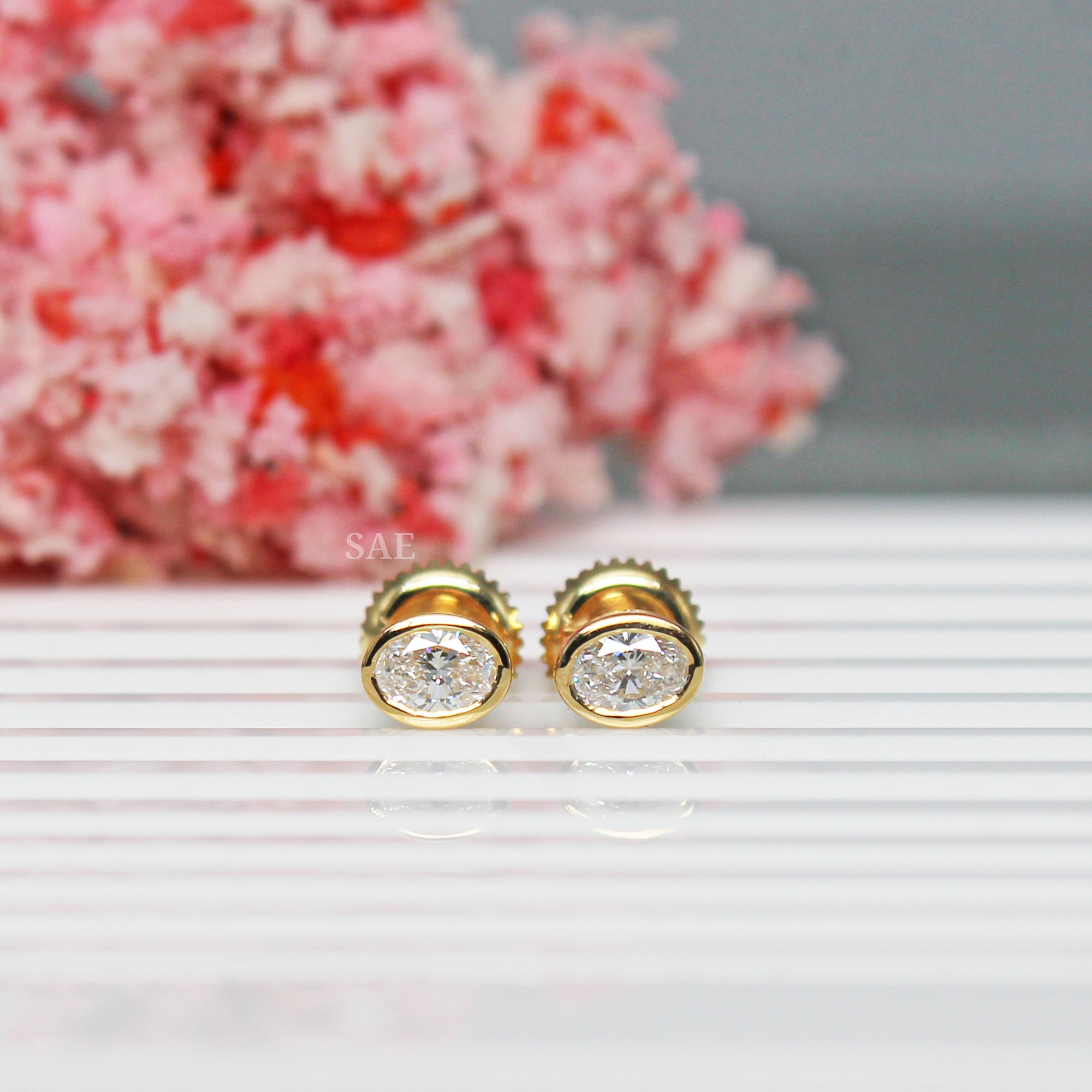 Oval Diamond Earring
Oval Diamond Stud
Oval Lab Grown Diamond Earring
Fancy Diamond Earring
Bezel Set Oval Earring
Bezel Set Oval Stud
Lab Grown Diamond Stud
Bezel Set Diamond Earring
Minimalist Diamond Earring
Oval Earring
Oval Stud
Simple Earring
Diamond Earring
14k Gold Earring
14k Gold Stud
Simple Diamond Stud
Gift For Her
Lab Diamond Jewelry
Lab Grown Diamond
Gold Jewelry