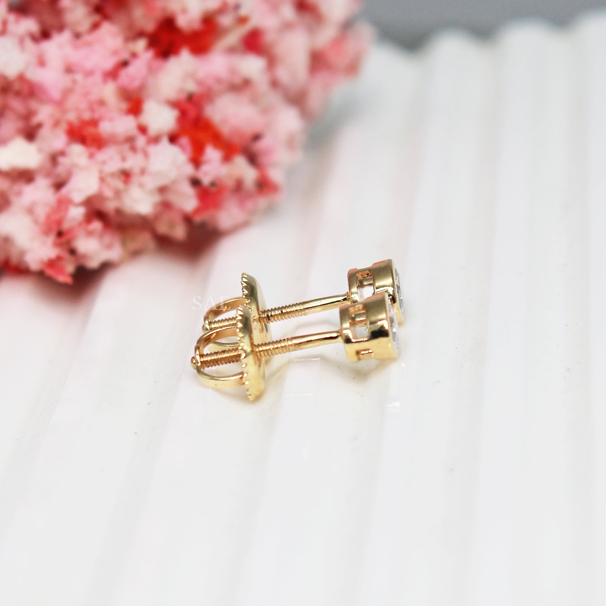 Oval Diamond Earring
Oval Diamond Stud
Oval Lab Grown Diamond Earring
Fancy Diamond Earring
Bezel Set Oval Earring
Bezel Set Oval Stud
Lab Grown Diamond Stud
Bezel Set Diamond Earring
Minimalist Diamond Earring
Oval Earring
Oval Stud
Simple Earring
Diamond Earring
14k Gold Earring
14k Gold Stud
Simple Diamond Stud
Gift For Her
Lab Diamond Jewelry
Lab Grown Diamond
Gold Jewelry