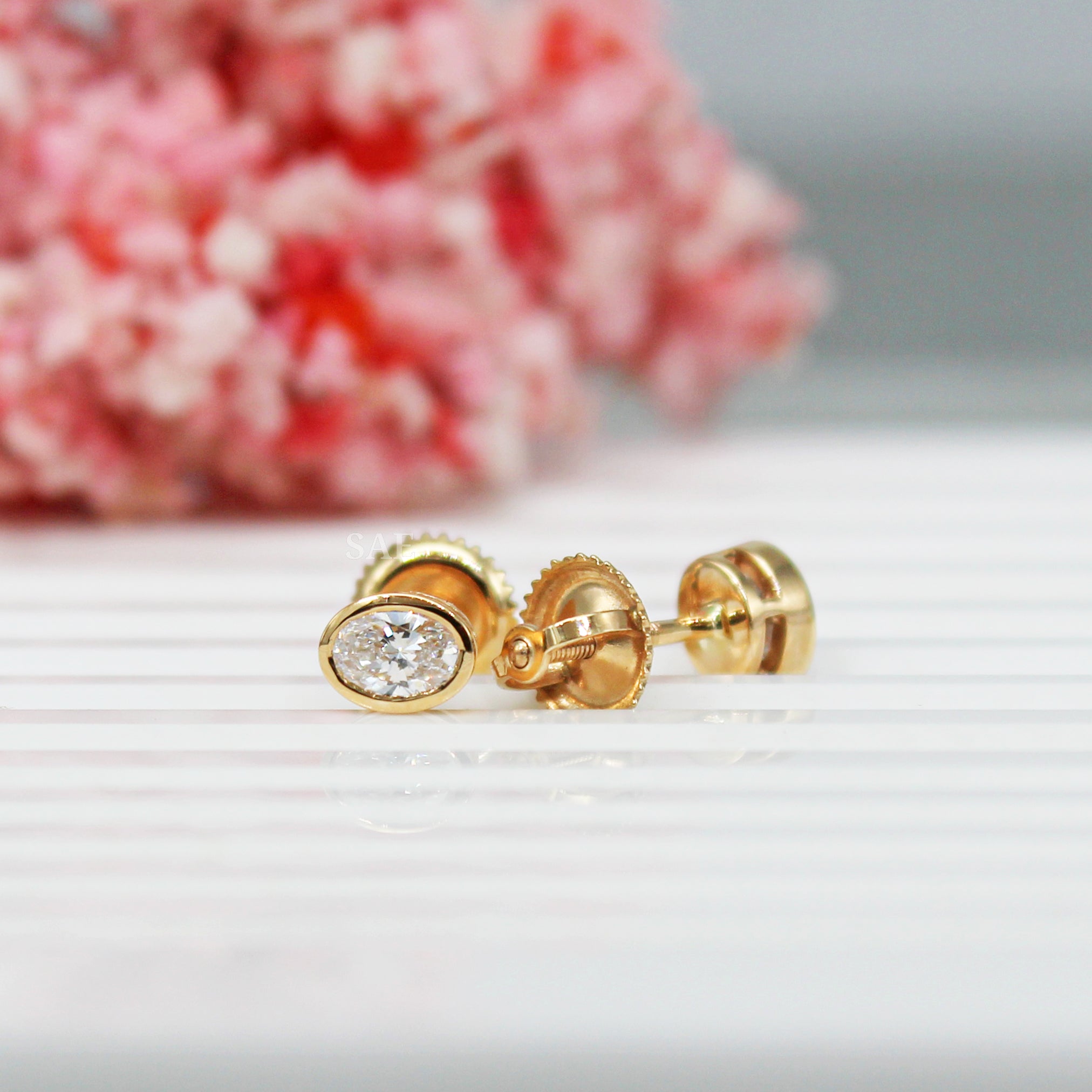 Oval Diamond Earring
Oval Diamond Stud
Oval Lab Grown Diamond Earring
Fancy Diamond Earring
Bezel Set Oval Earring
Bezel Set Oval Stud
Lab Grown Diamond Stud
Bezel Set Diamond Earring
Minimalist Diamond Earring
Oval Earring
Oval Stud
Simple Earring
Diamond Earring
14k Gold Earring
14k Gold Stud
Simple Diamond Stud
Gift For Her
Lab Diamond Jewelry
Lab Grown Diamond
Gold Jewelry
