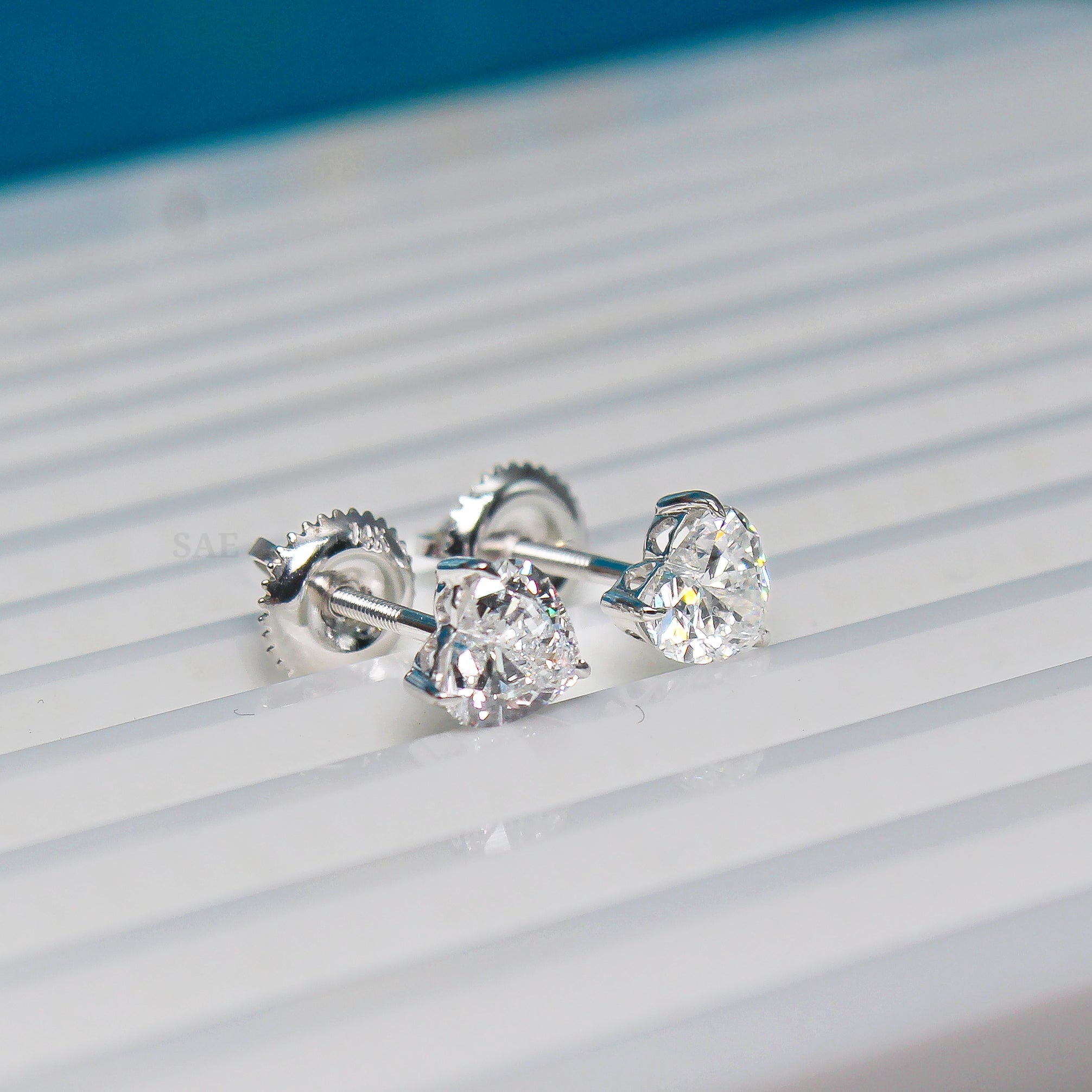 Heart Diamond Stud
Heart Diamond Earring
Classic Heart Stud Earring
Lab Grown Diamond Earring
Simple Diamond Earring
14k Gold Earring
14k Gold Stud
Minimalist Stud Earring
Heart Cut Diamond Earring
Diamond Earring
Diamond Stud
Heart Earring
Heart Stud
14k Gold Earring
14k Gold Stud
Simple Diamond Stud
Gift For Her
Lab Diamond Jewelry
Lab Grown Diamond
Gold Jewelry
diamondsbysae