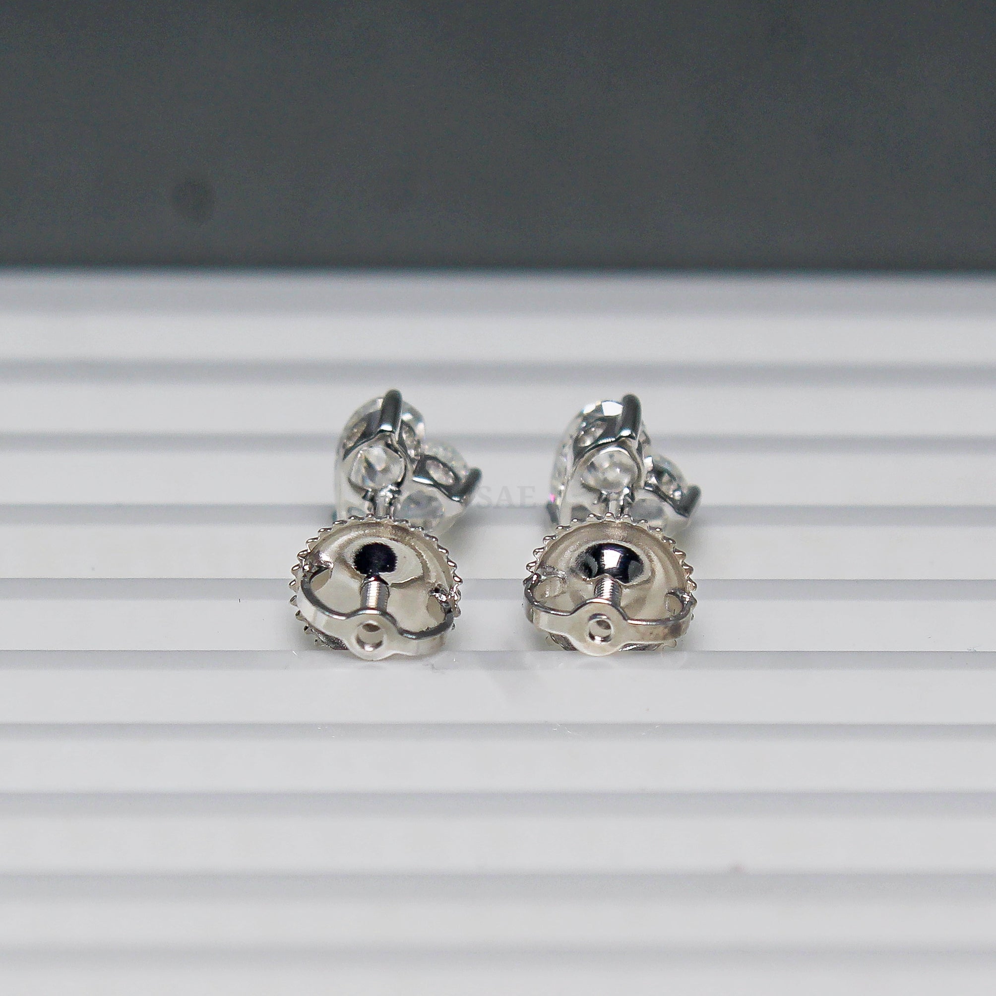 Heart Diamond Stud
Heart Diamond Earring
Classic Heart Stud Earring
Lab Grown Diamond Earring
Simple Diamond Earring
14k Gold Earring
14k Gold Stud
Minimalist Stud Earring
Heart Cut Diamond Earring
Diamond Earring
Diamond Stud
Heart Earring
Heart Stud
14k Gold Earring
14k Gold Stud
Simple Diamond Stud
Gift For Her
Lab Diamond Jewelry
Lab Grown Diamond
Gold Jewelry
diamondsbysae
