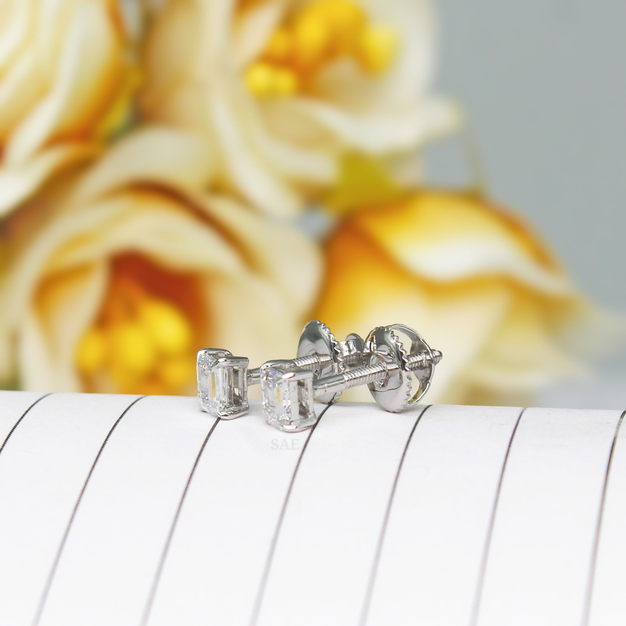0.20 to 0.70 Ct Each Pcs Lab Grown Emerald Diamond Stud Earring Classic Emerald Earring Diamond Gold Stud Minimalist Stud Earring