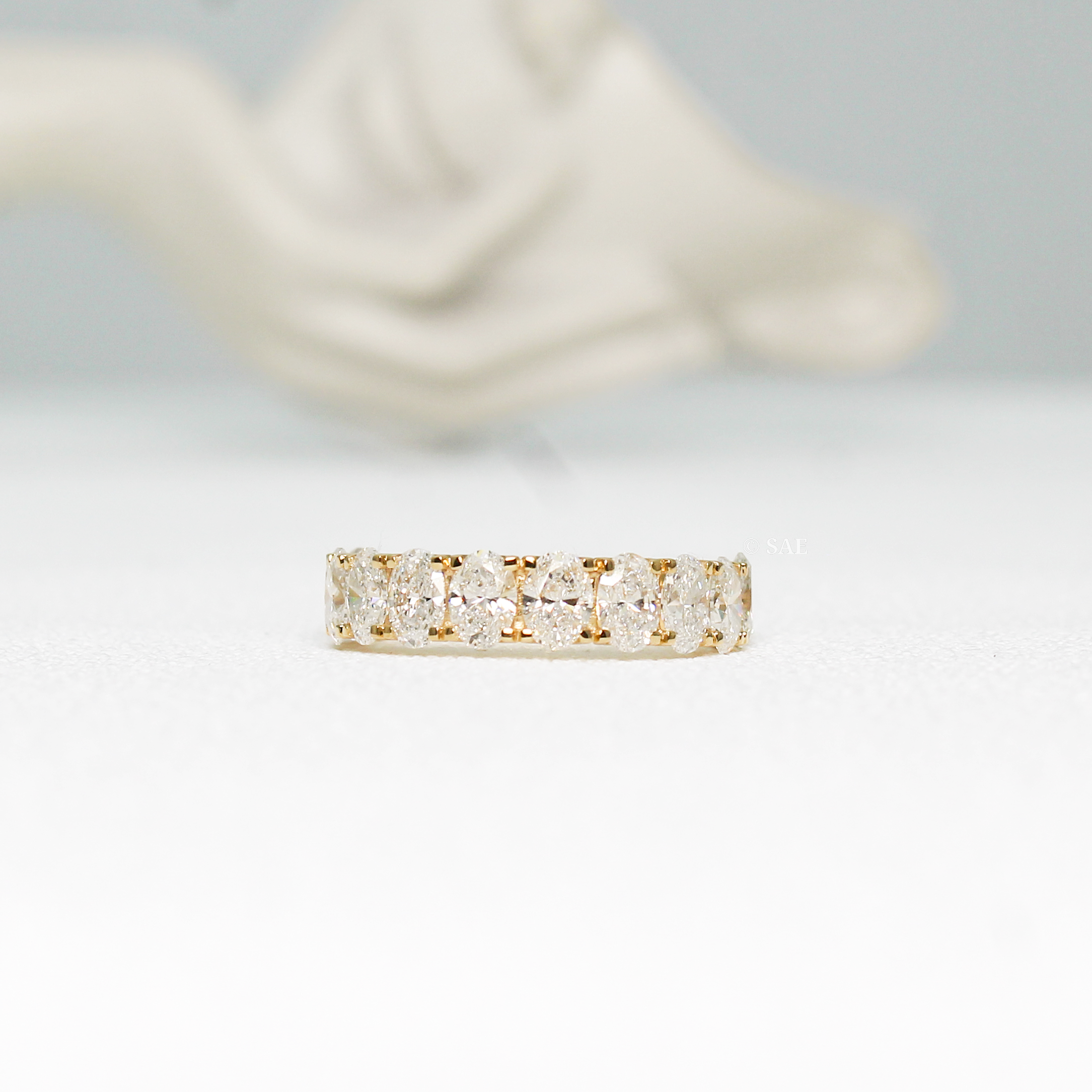Oval Eternity Band
Oval Cut Diamond Half Eternity Band
Oval Diamond Band
Minimalist Lab Grown Diamond Band
Labgrown Diamond Eternity Ring
Oval Ring
Labgrown Diamond Ring
Half Eternity Wedding Band
Oval Stackable Band
Oval Shape Diamond Engagement Band
Eternity Ring
Engagement Ring
Bridal Ring