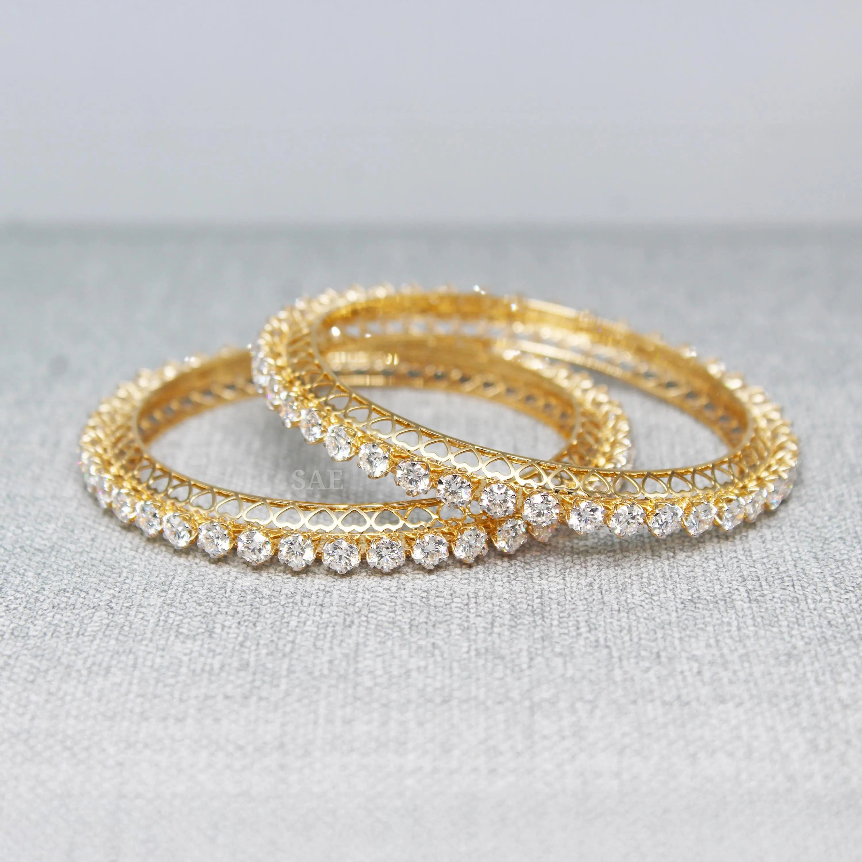 Diamond Bangle
Diamond Bracelet
Tennis Bracelet
Round Diamond Bangle
Full Eternity Diamond Bangle
Bangel Pair
Diamond Bangle Pair
Lab Grown Diamond Bangle
Full Eternity Round Lab Grown Diamond Bangle Pair
Lab Grown Diamond Bracelet 
Single Line Round Diamond Bangle
Gold Bangle
Gold Bracelet
Lab Diamond Jewelry
Gift For Her
Classic Round Diamond Bangle
diamondsbysae
jewelsbysae
luxebysae
Gold Jewelry
Lab Diamond Jewelry
Lab Grown Diamond