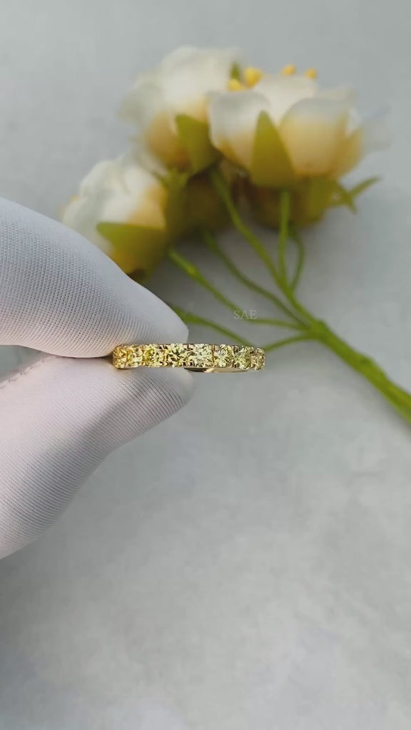 Half Diamond Eternity Band
Round Diamond Band
Yellow Diamond Band
Stackable Band
Yellow Gold Band
Fancy Yellow color Lab Diamond Ring
Diamond Wedding Band
Lab Grown Diamond Band
Engagement Band
Lab Grown Diamond Ring
Eternity Band
Round Diamond Eternity Band
Fancy Color Diamond Ring